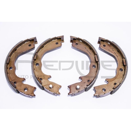 Bremsbackensatz Feststellbremse Red-line 47IZ005 f&uuml;r Isuzu Hinterachse