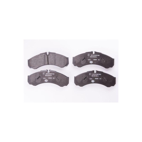 Bremsbelagsatz Scheibenbremse Hella 8DB 355 005-411 f&uuml;r Iveco Renault Trucks