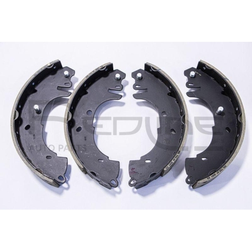 Bremsbackensatz Red-line 47MH001 f&uuml;r Mahindra Hinterachse