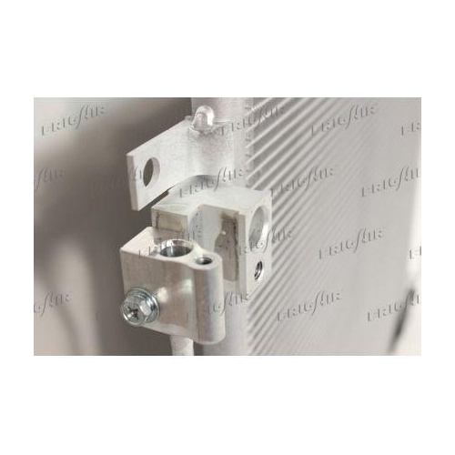 Kondensator Klimaanlage Frigair 0821.3038 f&uuml;r Nissan