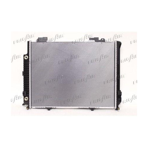K&uuml;hler Motork&uuml;hlung Frigair 0106.3079 f&uuml;r Mercedes Benz Mercedes Benz