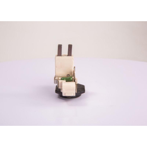 Generatorregler Bosch 1197311213 f&uuml;r F&uuml;r Fahrzeuge Mit Klimaanlage