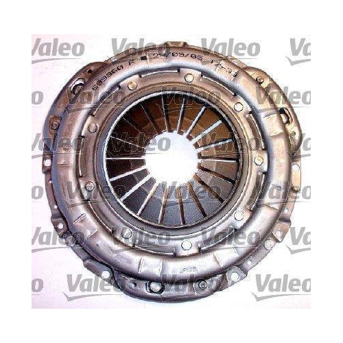 Kupplungssatz Valeo 826118 3kkit f&uuml;r Nissan