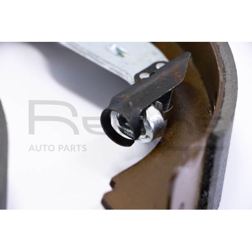 Brake Shoe Set Red-line 47DC001 for Renault Dacia