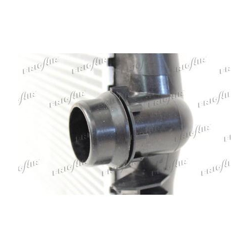 K&uuml;hler Motork&uuml;hlung Frigair 0107.3129 f&uuml;r Saab General Motors