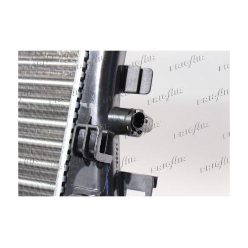 K&uuml;hler Motork&uuml;hlung Frigair 0107.3137 f&uuml;r General Motors
