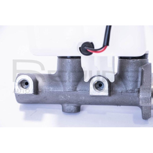 Hauptbremszylinder Red-line 09DW002 f&uuml;r Chevrolet
