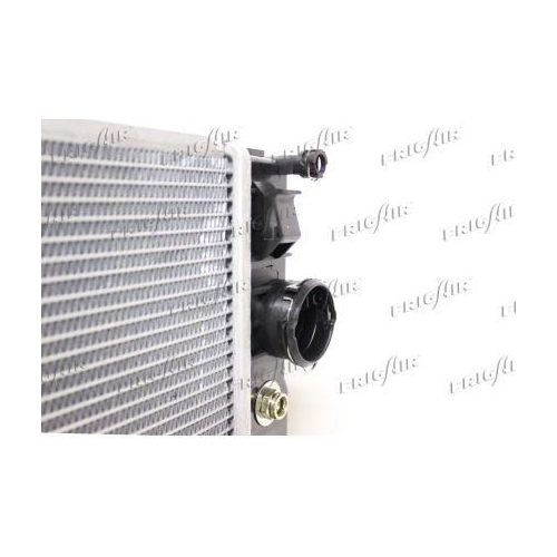 K&uuml;hler Motork&uuml;hlung Frigair 0106.3107 f&uuml;r Ford Mercedes Benz Mercedes Benz